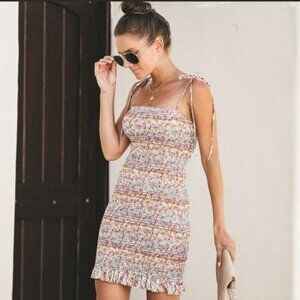 STORIA Floral Multicolor Smocked Bodycon Tie Strap Dress Size Large Ruffle Hem